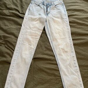 American Eagle Light Blue Mom Jeans